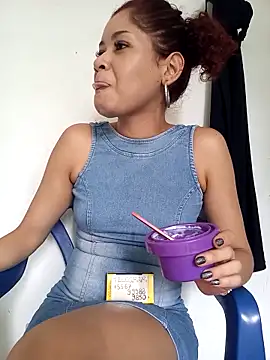 Snapshot of Caccau_scorpion chatting on 03/15/25, 04:43 Caccau scorpion online show from 03/15/25, 04:43