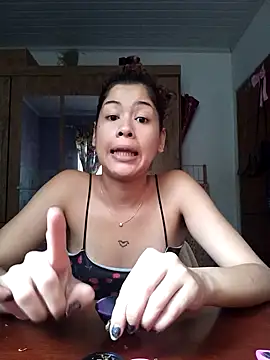 Snapshot of Caccau_scorpion chatting on 10/31/25, 12:02 Caccau scorpion online show from 10/31/25, 12:02