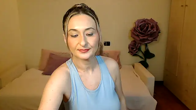 Snapshot of alexabecks chatting on 03/05/25, 08:21 alexabecks online show from 03/05/25, 08:21