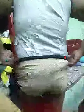 Snapshot of ShelfyOfferer chatting on 02/02/26, 05:12 ShelfyOfferer online show from 02/02/26, 05:12