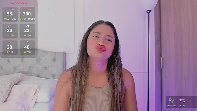 Snapshot of Isa_squirt1 chatting on 10/26/25, 02:45 Isa squirt1 online show from 10/26/25, 02:45