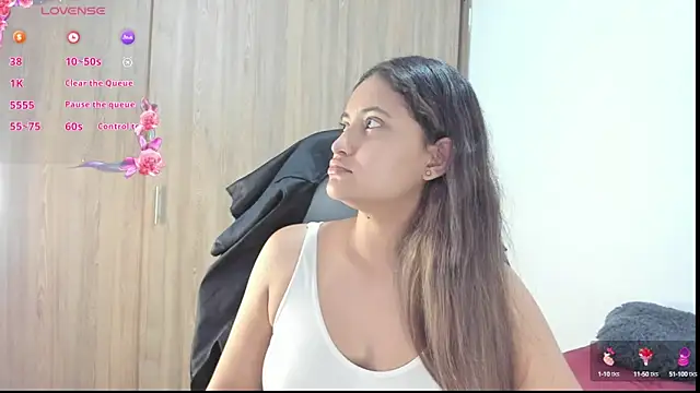 Snapshot of Isa_squirt1 chatting on 02/21/25, 04:18 Isa squirt1 online show from 02/21/25, 04:18