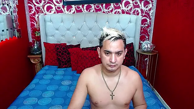 Snapshot of BOYSPEIN chatting on 02/17/25, 10:29 BOYSPEIN online show from 02/17/25, 10:29