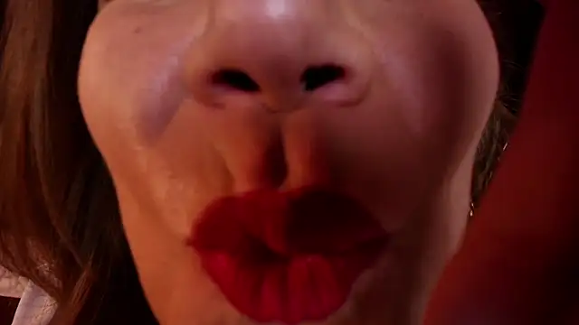 MelaniaKnauss online show from 07/23/26, 07:32