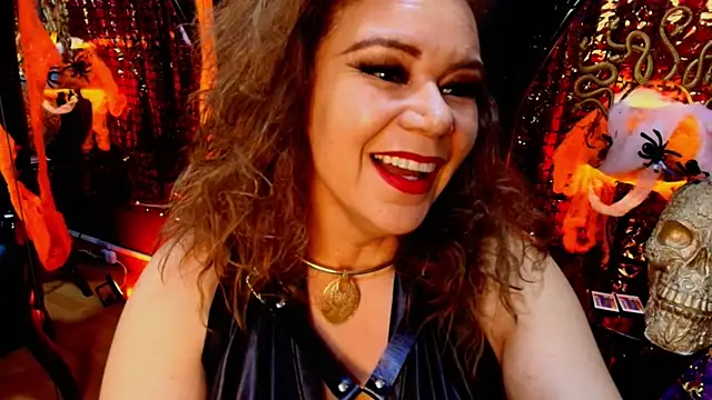 MelaniaKnauss online show from 10/30/25, 08:50