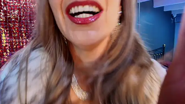MelaniaKnauss online show from 09/23/25, 10:28