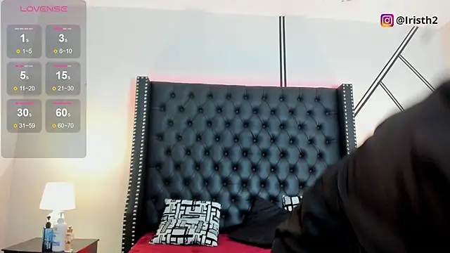 Iris Thompson  online show from 03/18/25, 08:05