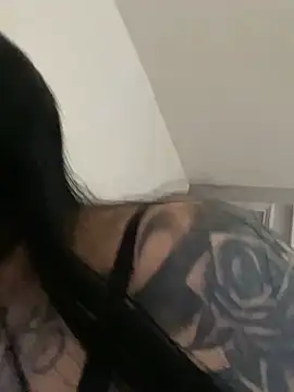 Snapshot of eva_sexx69 chatting on 05/08/26, 12:09 eva sexx69 online show from 05/08/26, 12:09