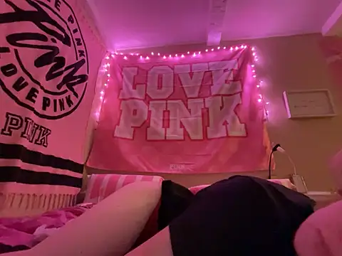 gingerbabe18 online show from 12/19/25, 11:29
