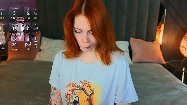 Snapshot of Sasha_Exclusive chatting on 11/14/25, 02:10 Sasha Exclusive online show from 11/14/25, 02:10