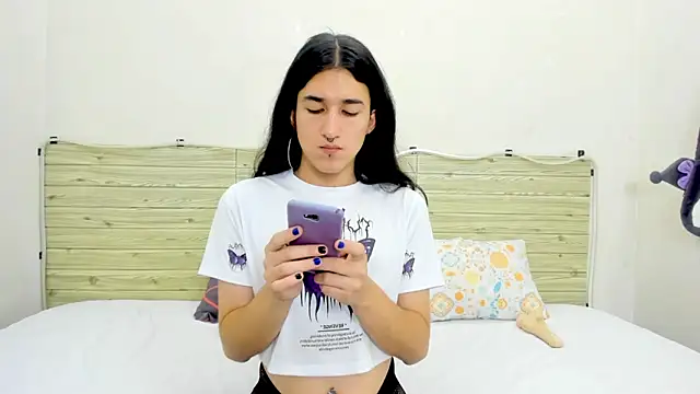 Evil Queen13 online show from 02/05/26, 08:59