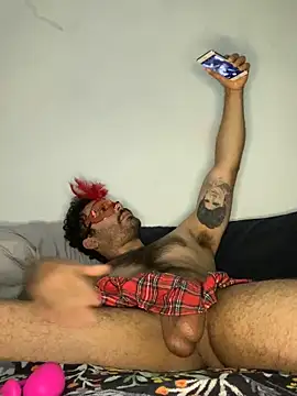 Karlo 98 online show from 10/31/25, 09:11