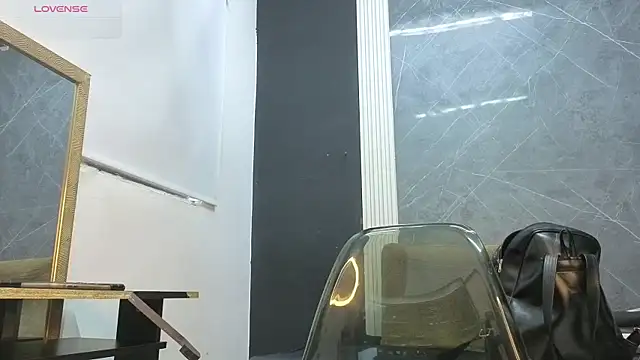 YummyDuooo online show from 11/29/25, 12:05