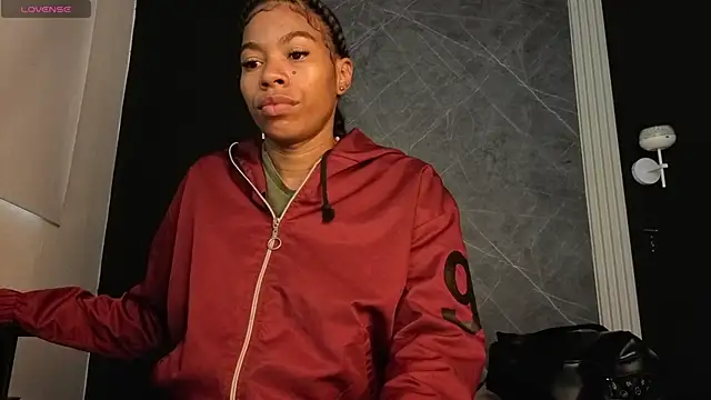 YummyDuooo online show from 11/15/25, 11:58