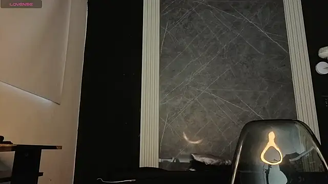 YummyDuooo online show from 11/18/25, 12:19