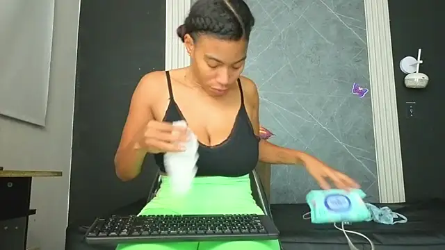 YummyDuooo online show from 02/10/26, 11:09