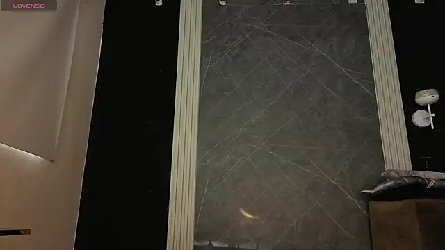 YummyDuooo online show from 10/15/25, 12:13