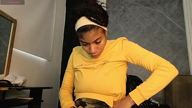 YummyDuooo online show from 10/25/25, 12:04