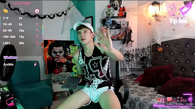 flowers18 online show from 10/28/25, 10:31