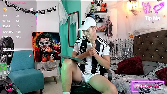 flowers18 online show from 10/23/25, 10:19