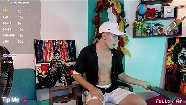 flowers18 online show from 12/21/25, 12:13