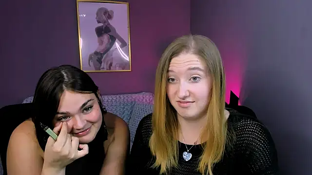 Snapshot of daisy_candy chatting on 09/15/25, 07:58 daisy candy online show from 09/15/25, 07:58