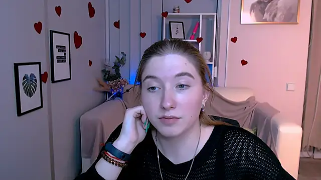 Snapshot of daisy_candy chatting on 03/03/25, 03:27 daisy candy online show from 03/03/25, 03:27