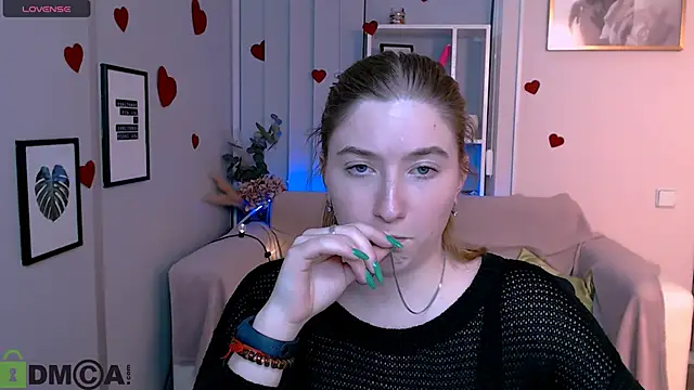 Snapshot of daisy_candy chatting on 03/02/25, 09:08 daisy candy online show from 03/02/25, 09:08