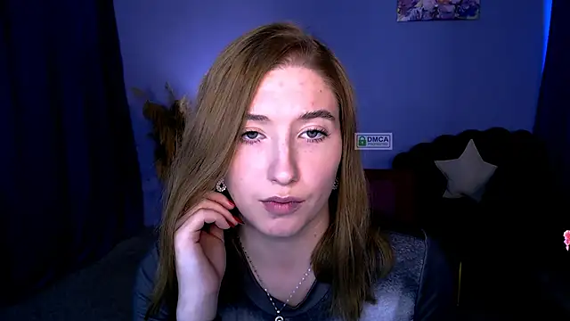 Snapshot of daisy_candy chatting on 12/24/24, 08:16 daisy candy online show from 12/24/24, 08:16