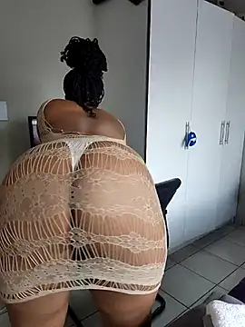 Snapshot of Drippincaty chatting on 03/20/25, 11:16 Drippincaty online show from 03/20/25, 11:16