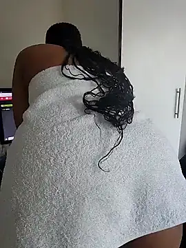 Snapshot of Drippincaty chatting on 02/05/25, 11:34 Drippincaty online show from 02/05/25, 11:34