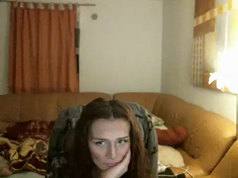 ludovika09 online show from 05/19/26, 08:27