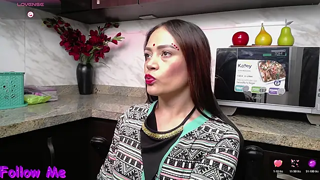 Snapshot of shantala_krisha chatting on 02/04/26, 07:31 shantala krisha online show from 02/04/26, 07:31