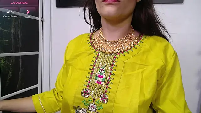 shantala krisha online show from 04/05/26, 12:45