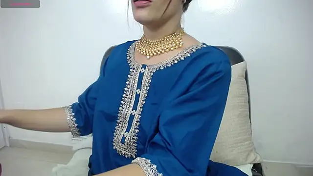 shantala krisha online show from 04/15/26, 07:58