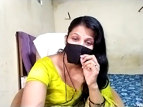 Snapshot of Mumbaistar chatting on 09/09/25, 04:44 Mumbaistar online show from 09/09/25, 04:44