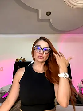Snapshot of antonhella1 chatting on 10/11/25, 11:06 antonhella1 online show from 10/11/25, 11:06