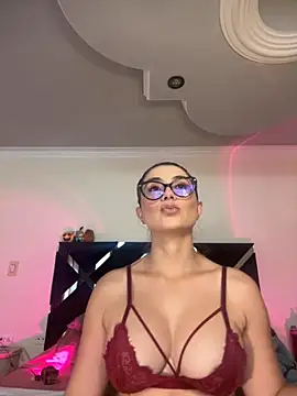 Snapshot of antonhella1 chatting on 11/07/25, 07:40 antonhella1 online show from 11/07/25, 07:40