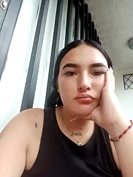 Snapshot of Celeste_camila18 chatting on 04/19/26, 08:44 Celeste camila18 online show from 04/19/26, 08:44