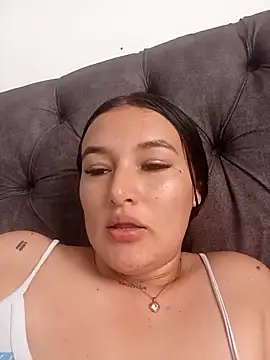Snapshot of Celeste_camila18 chatting on 05/17/26, 03:45 Celeste camila18 online show from 05/17/26, 03:45