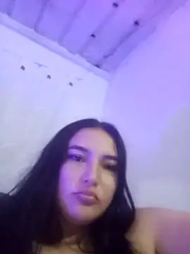 Snapshot of Celeste_camila18 chatting on 04/12/26, 09:45 Celeste camila18 online show from 04/12/26, 09:45