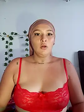 Snapshot of Celeste_camila18 chatting on 09/20/25, 05:07 Celeste camila18 online show from 09/20/25, 05:07