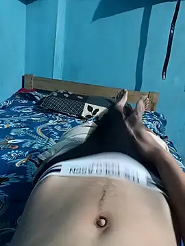 funnguy25 online show from 09/14/25, 10:04