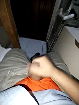 Whiper2024 online show from 02/16/26, 06:28