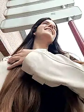 RaonXO online show from 03/10/25, 11:23