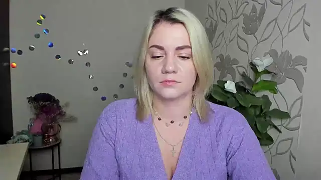 MariaSttone online show from 02/09/26, 07:23