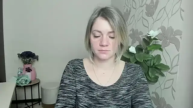 MariaSttone online show from 03/18/25, 09:32