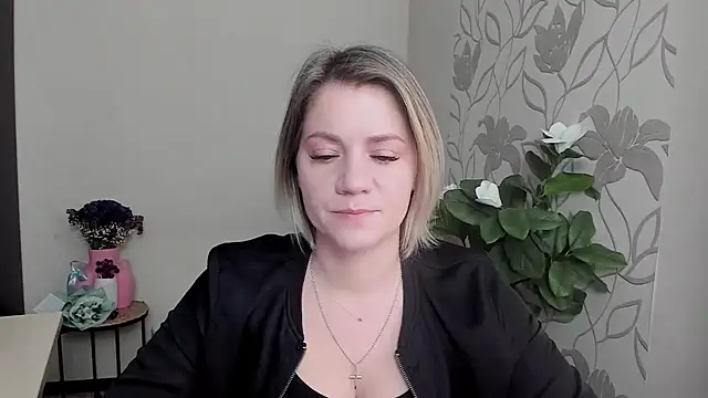 MariaSttone online show from 03/18/25, 11:55