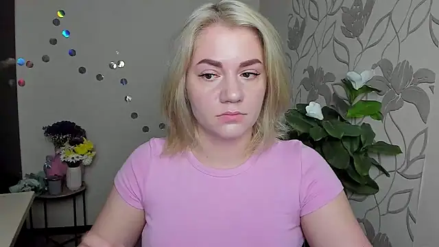 MariaSttone online show from 11/23/25, 04:39