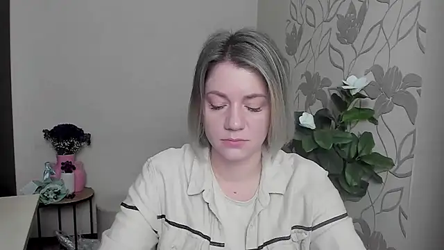 MariaSttone online show from 03/13/25, 11:19